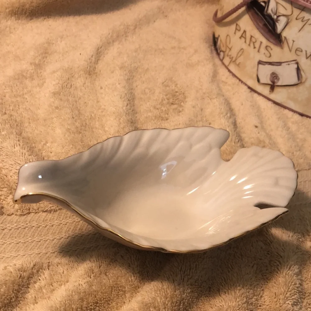 Lenox Dove Candy Dish 24kt gold trim gift hand decorated Vintage 1980s